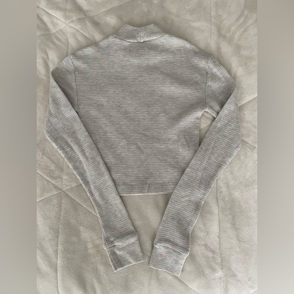 (2) Girls Long Sleeve Shirts (Abercrombie Kids & Harlow) - Picture 4 of 6